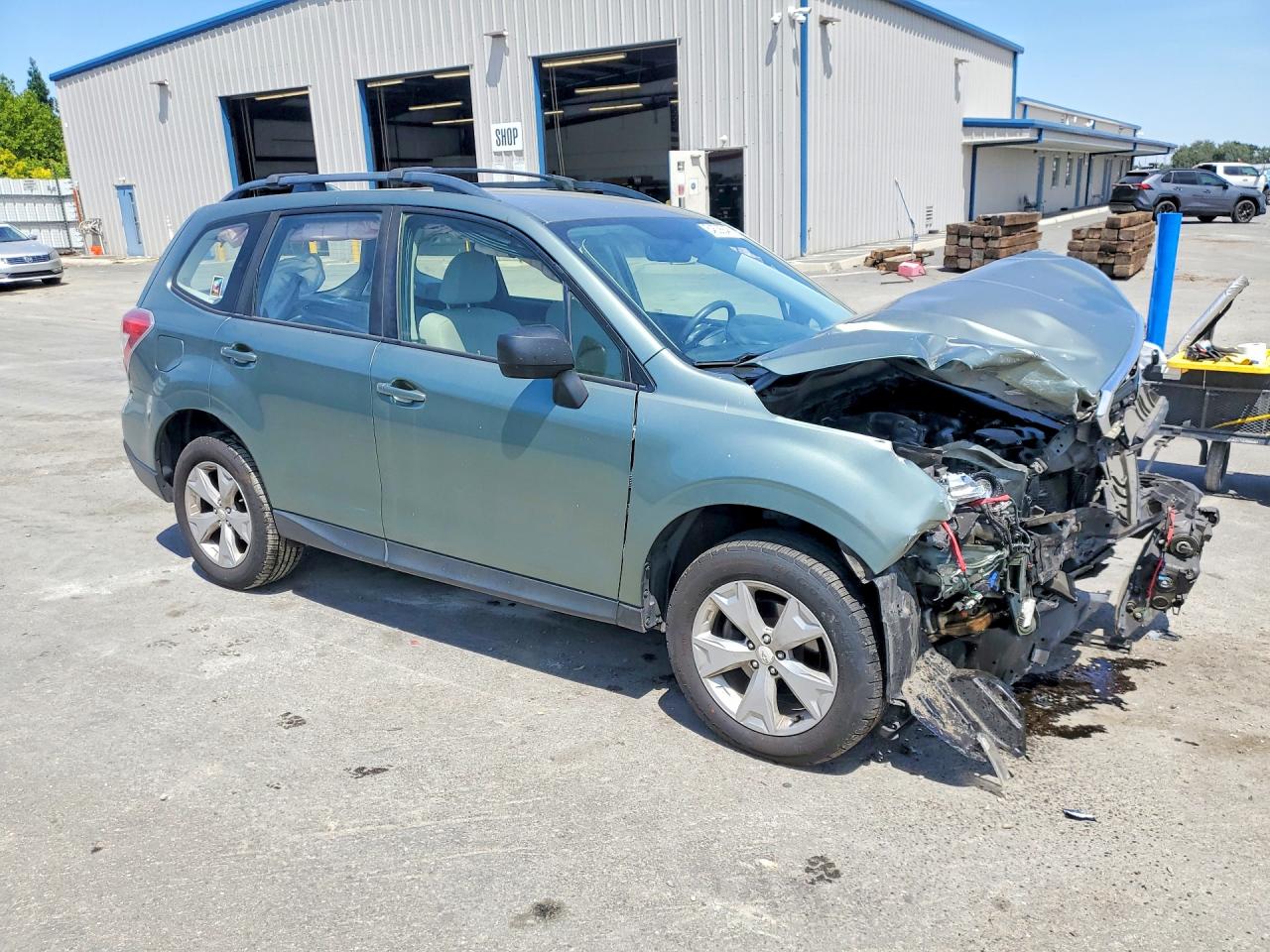 2016 SUBARU FORESTER
