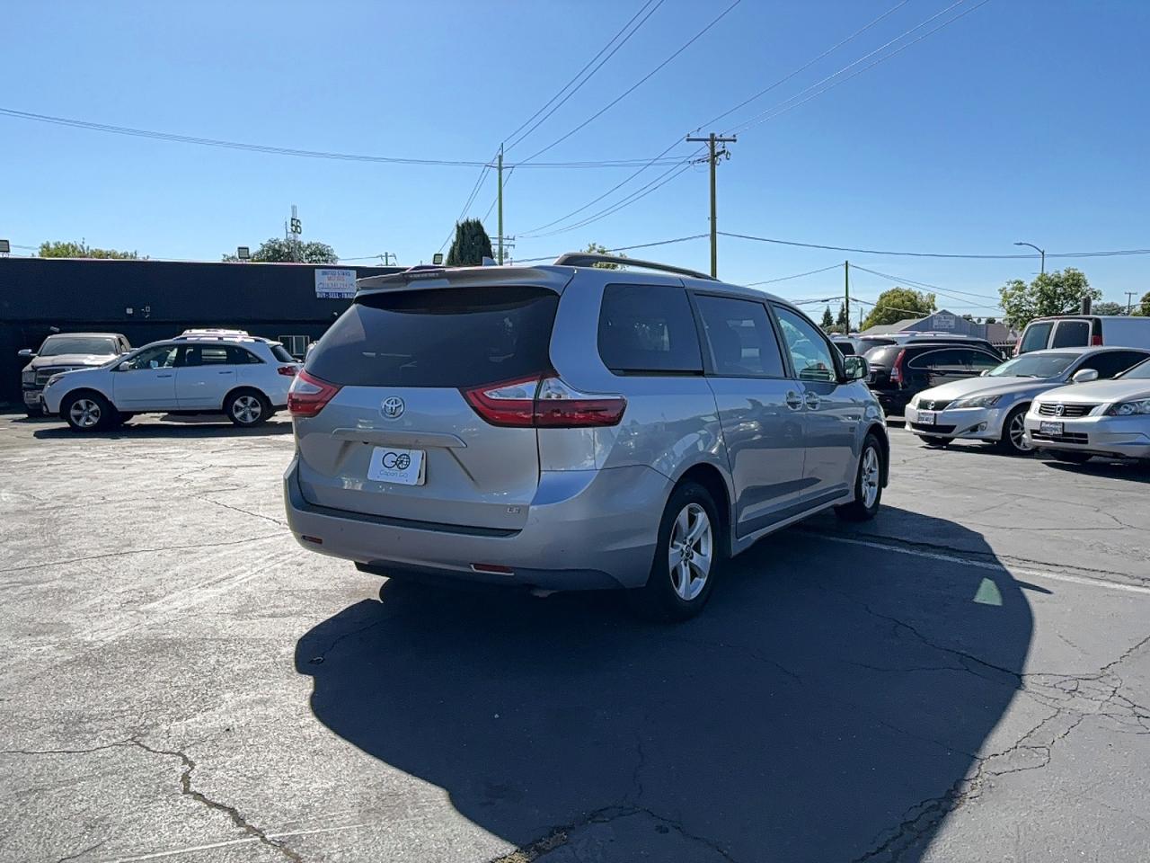 2018 TOYOTA SIENNA