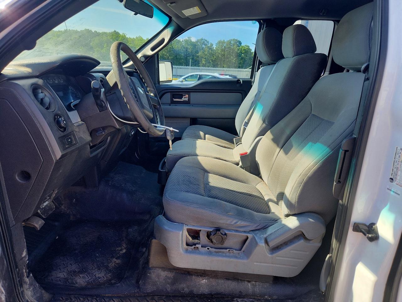 2013 FORD F150
