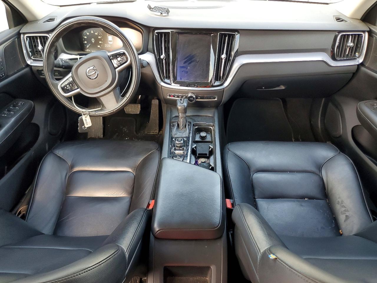 2020 VOLVO S60