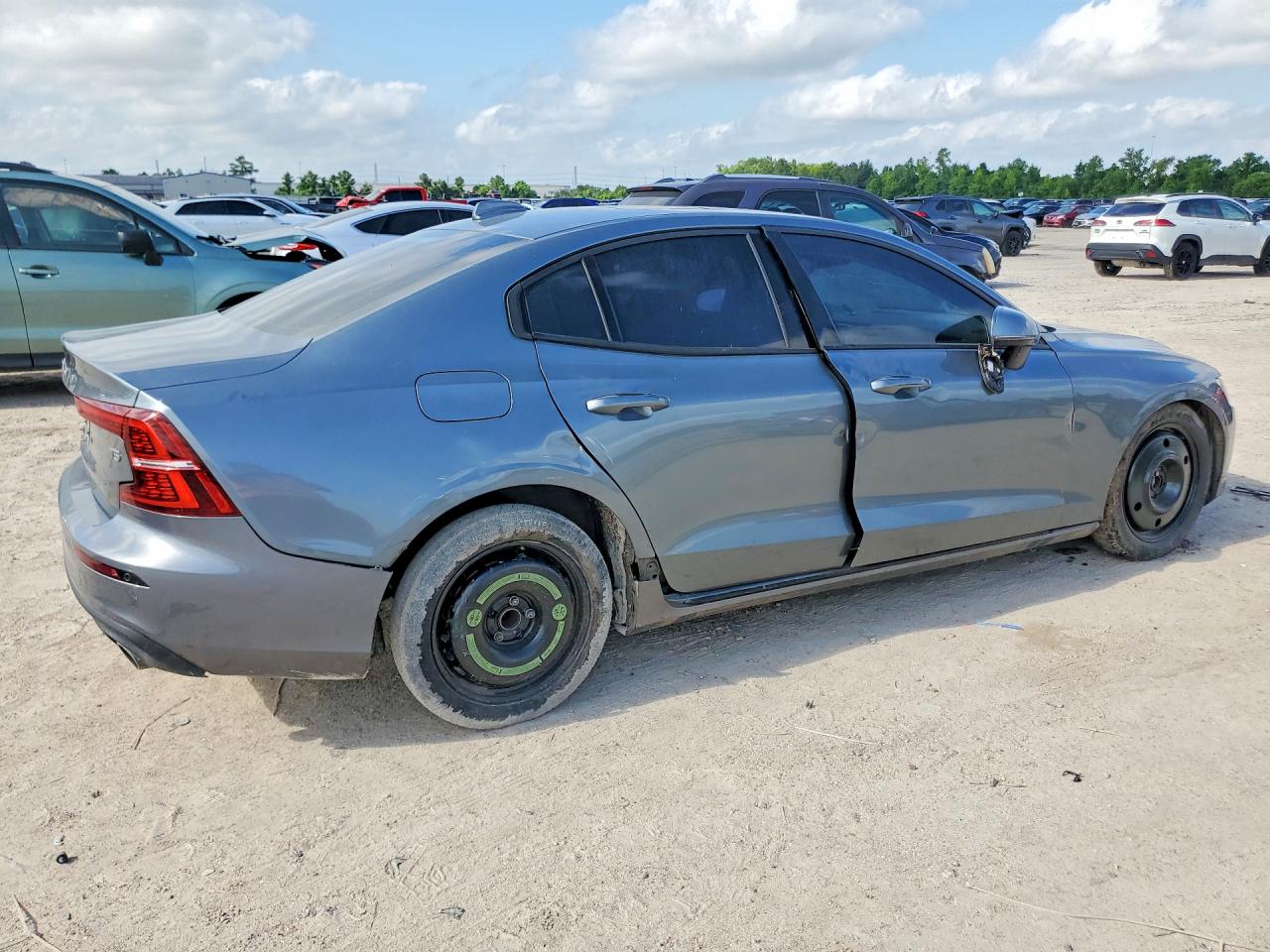 2020 VOLVO S60