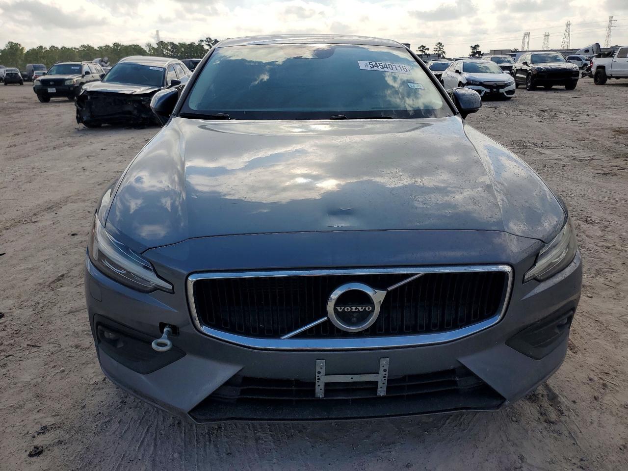 2020 VOLVO S60
