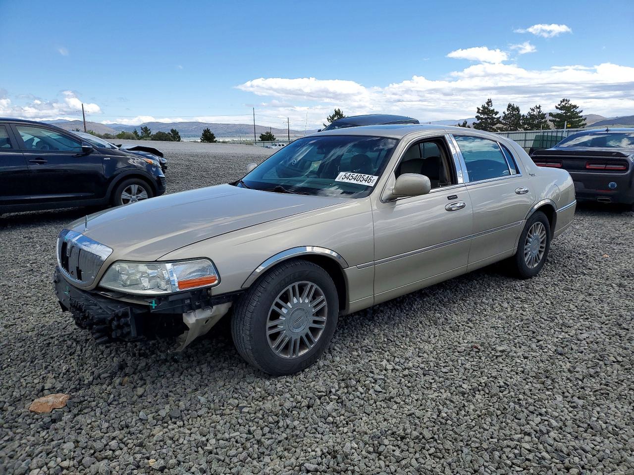 2006 LINCOLN TOWNCAR