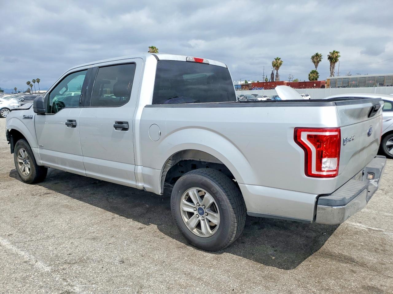 2017 FORD F150