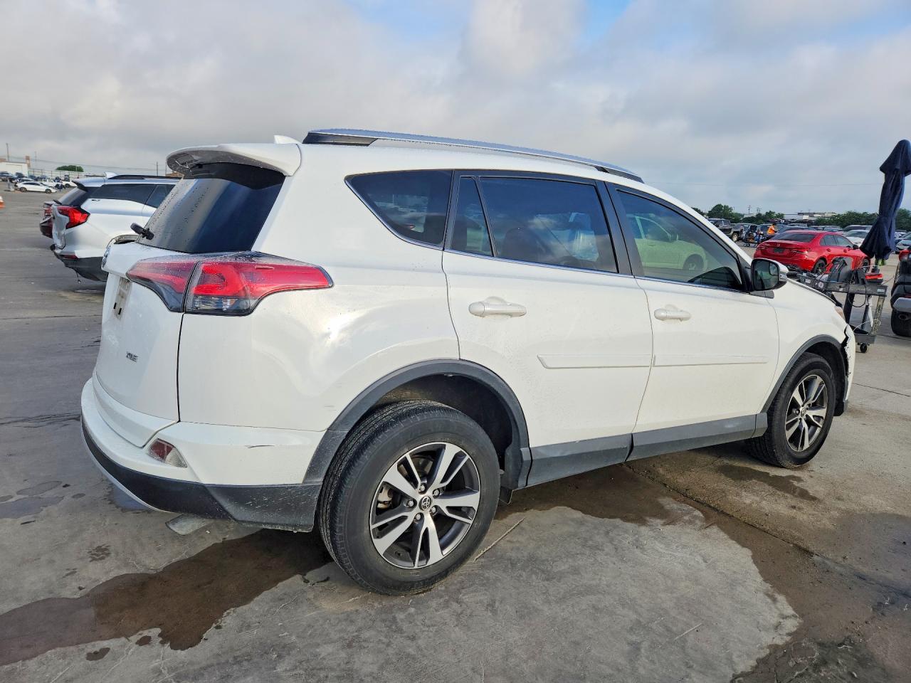 2016 TOYOTA RAV4