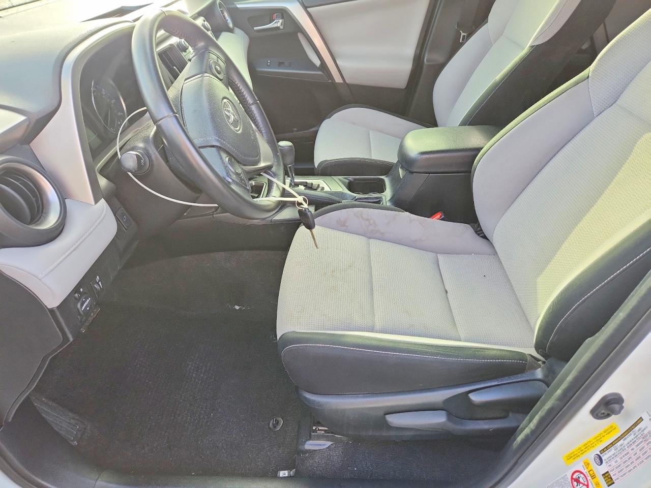 2016 TOYOTA RAV4