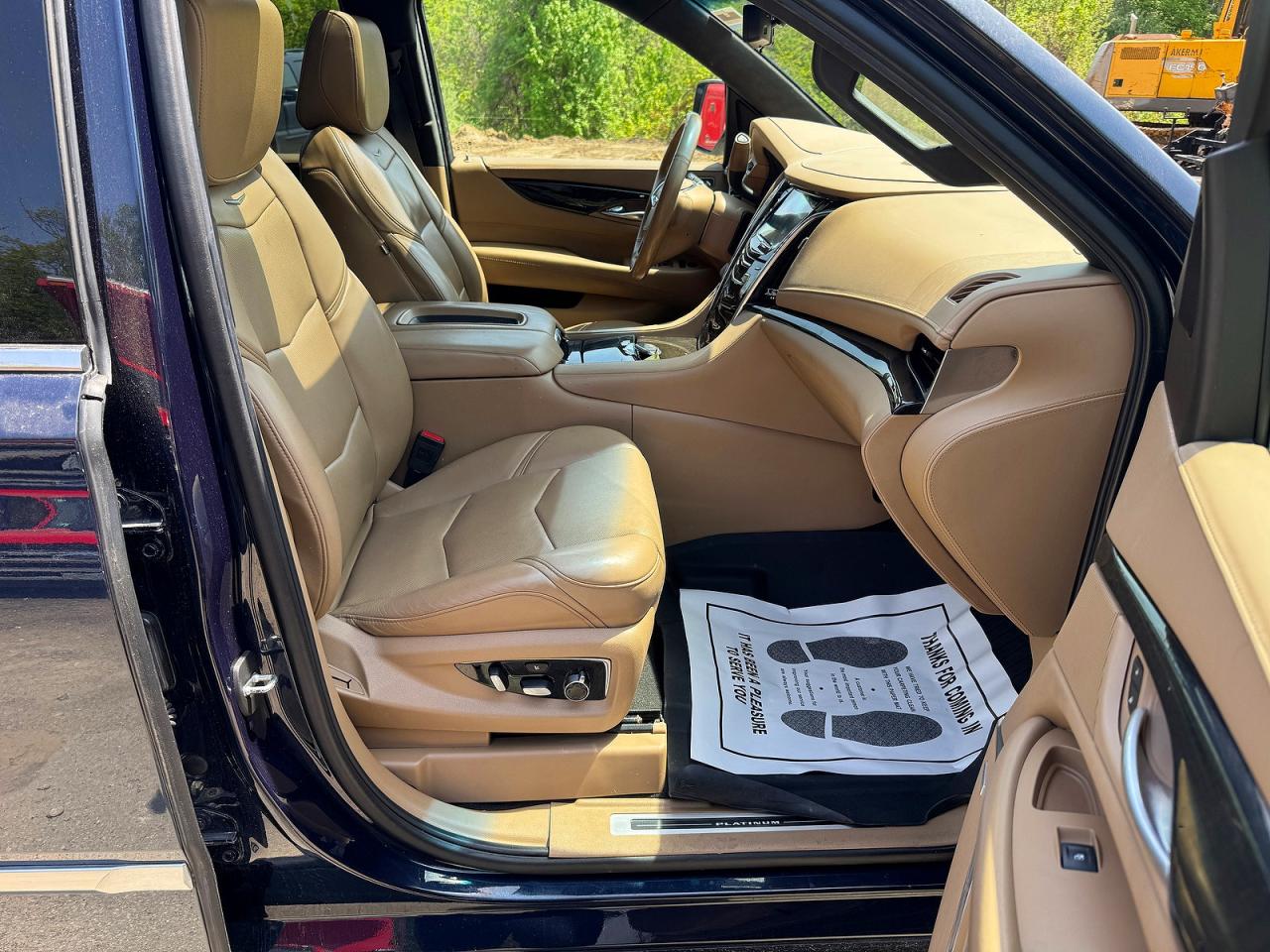 2019 CADILLAC ESCALADE
