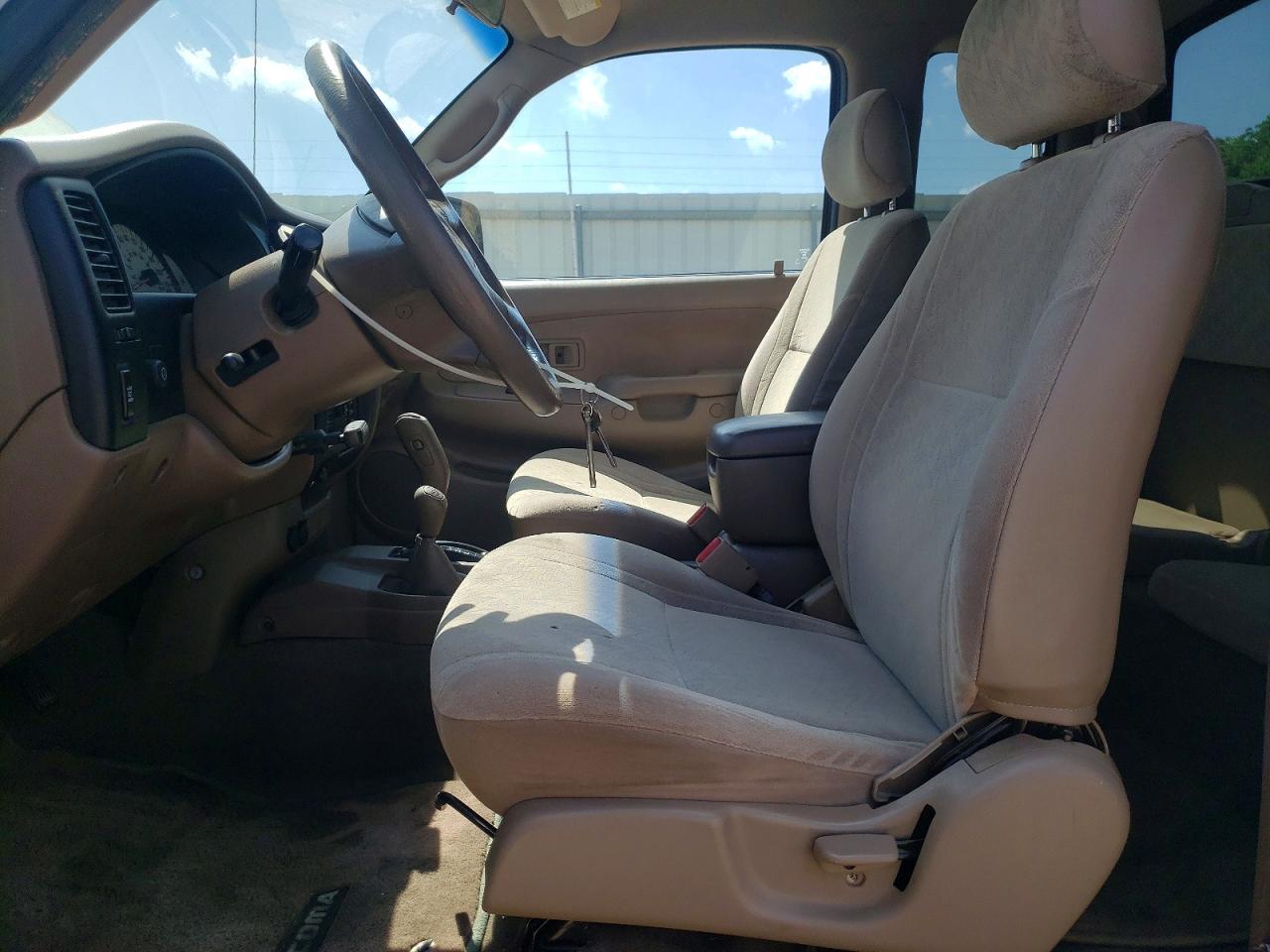 2001 TOYOTA TACOMA