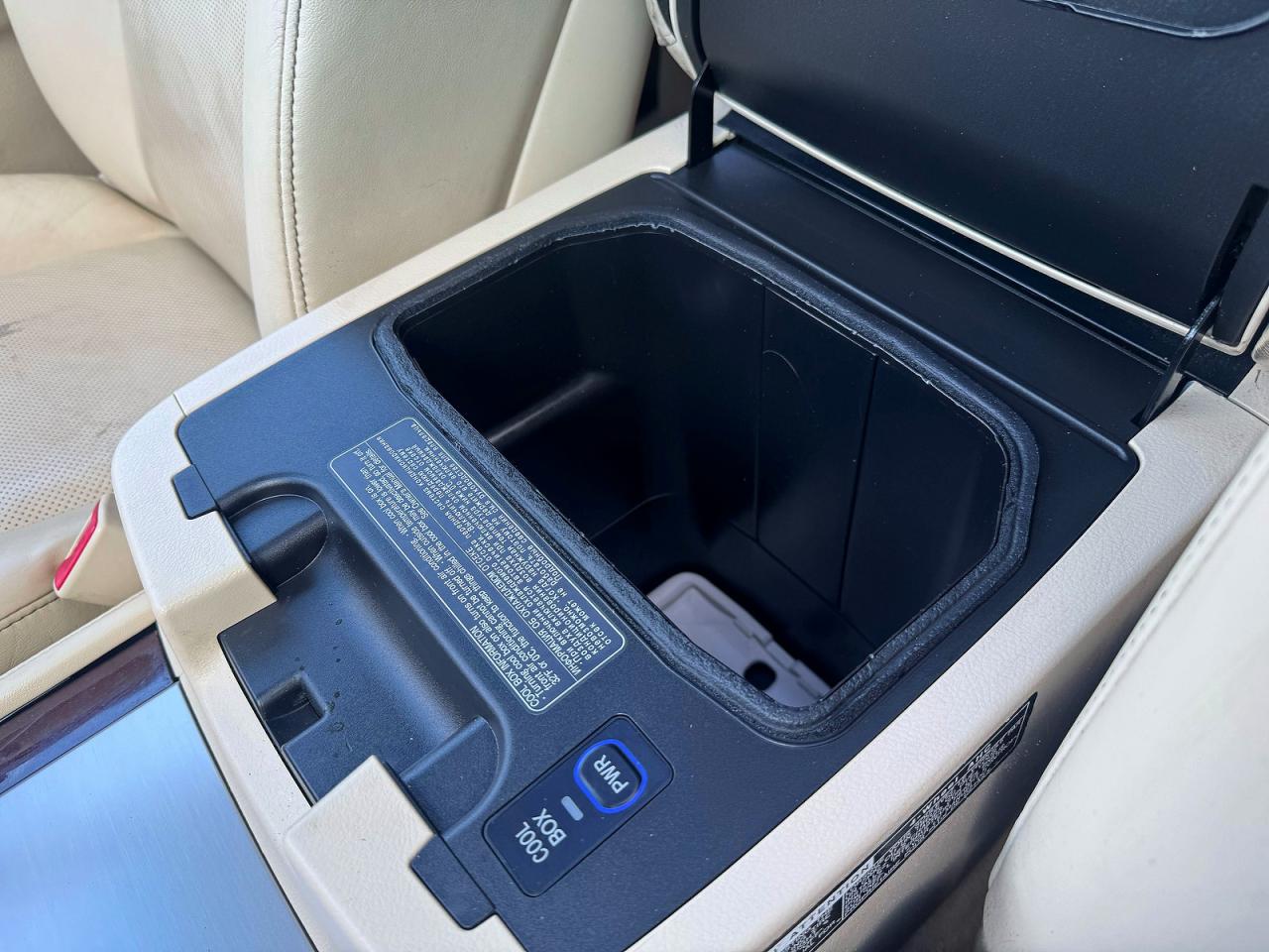 2015 LEXUS LX570