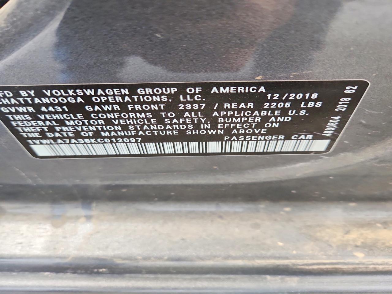 2019 VOLKSWAGEN PASSAT