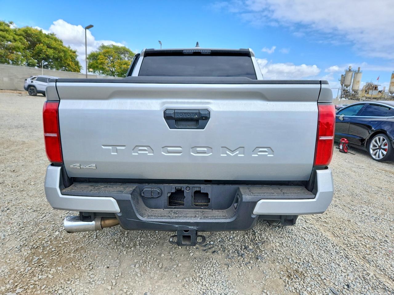 2025 TOYOTA TACOMA