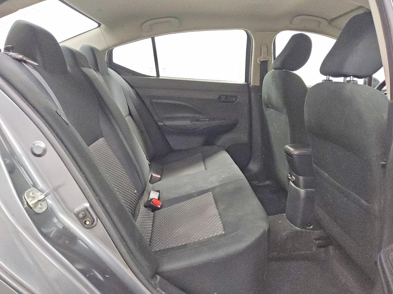 2020 NISSAN VERSA