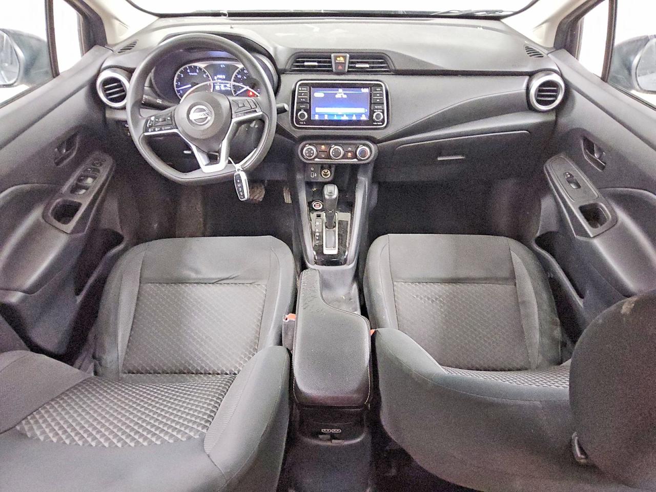 2020 NISSAN VERSA