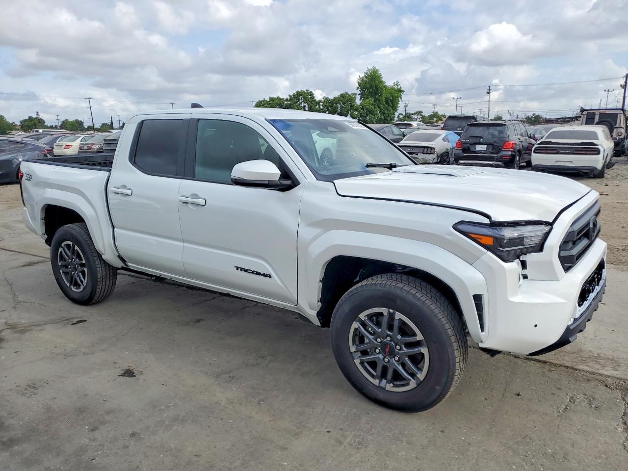 2025 TOYOTA TACOMA
