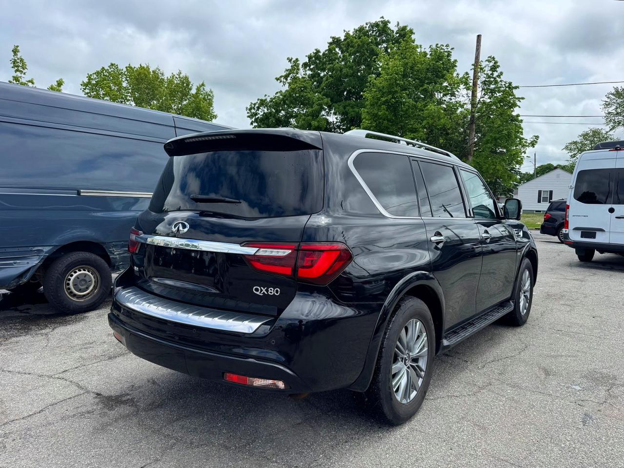2020 INFINITI QX80