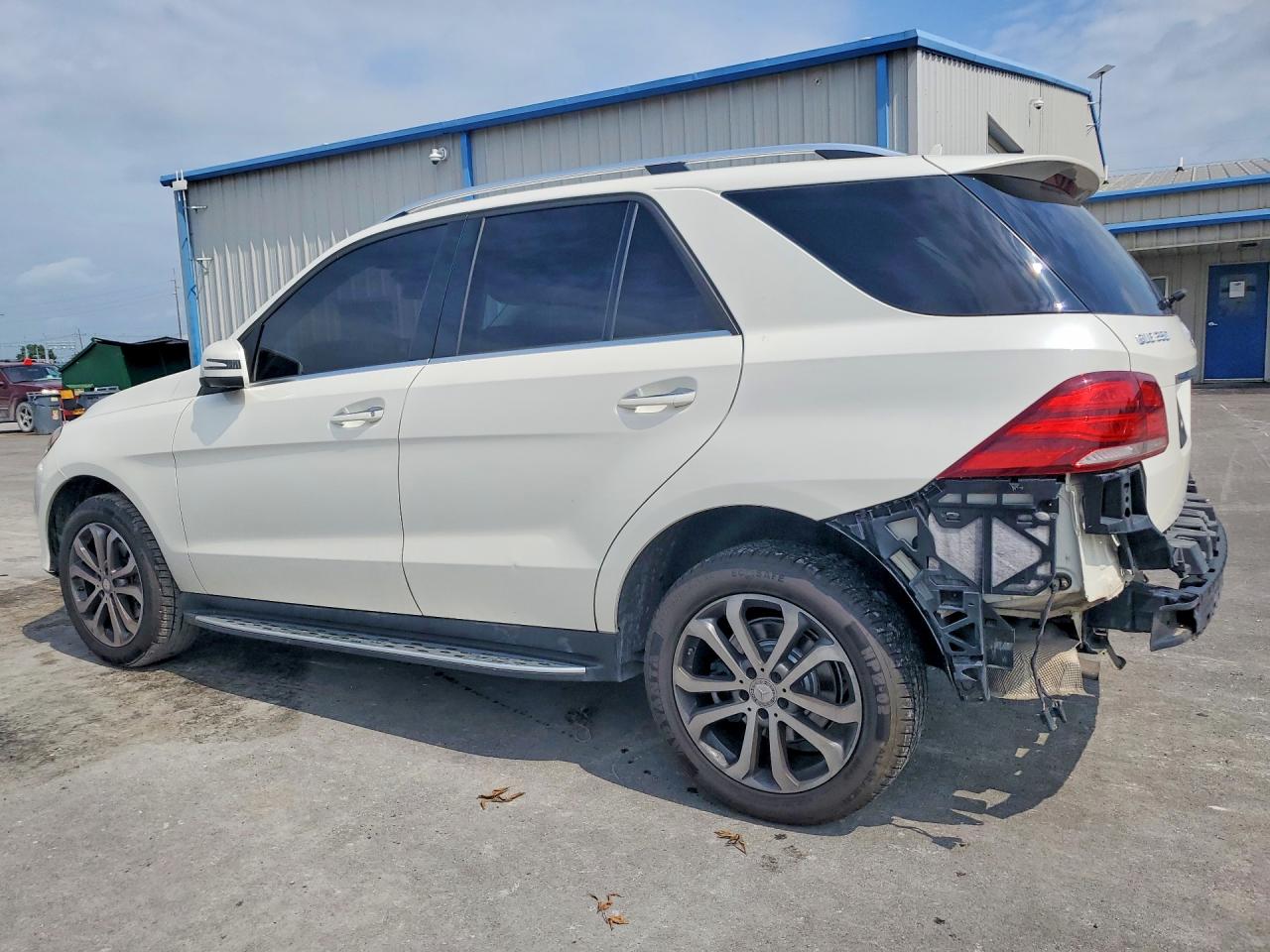 2016 MERCEDES-BENZ GLE-CLASS