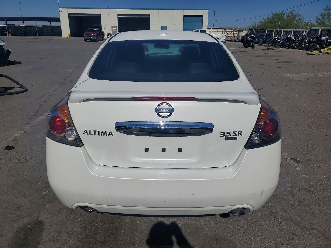 2010 NISSAN ALTIMA