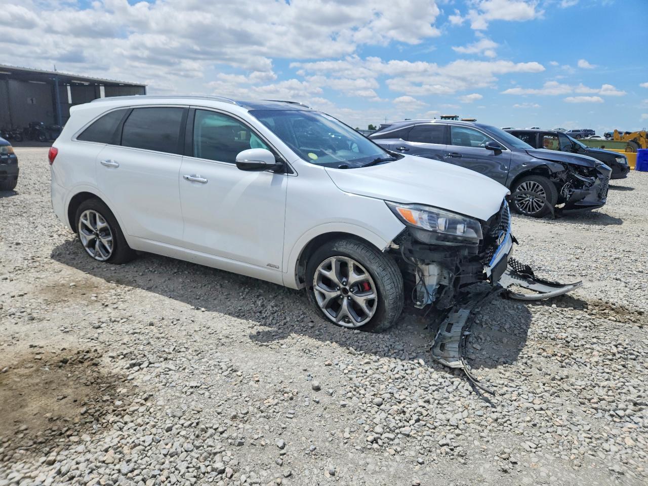 2017 KIA SORENTO