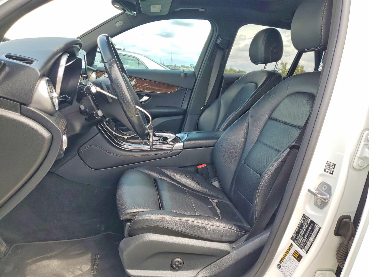 2017 MERCEDES-BENZ GLC-CLASS