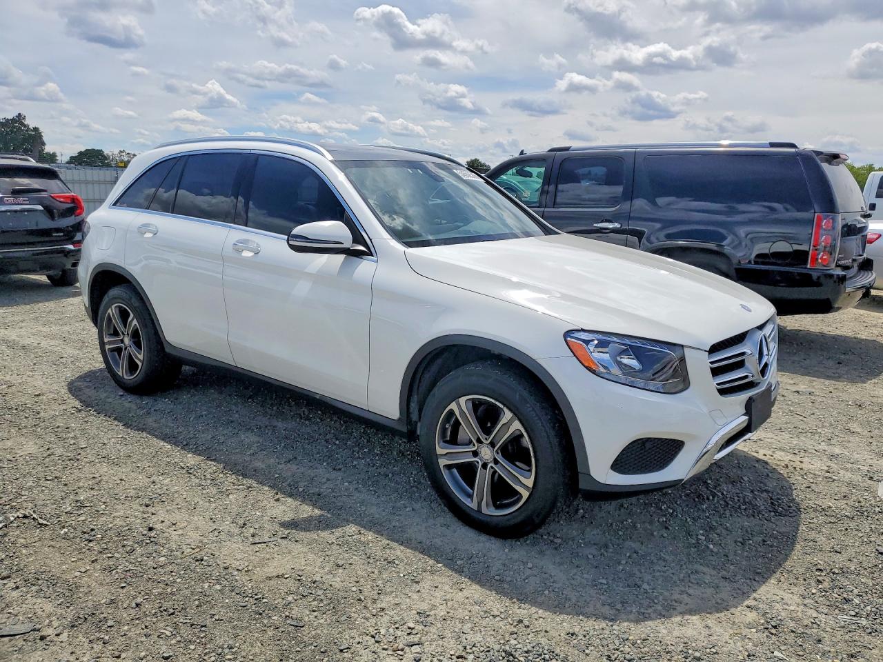2017 MERCEDES-BENZ GLC-CLASS