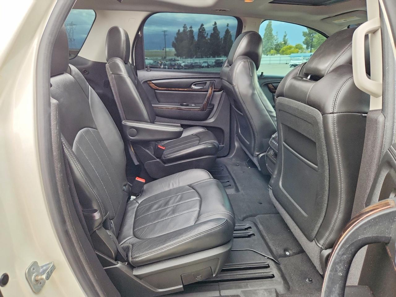 2013 GMC ACADIA DEN