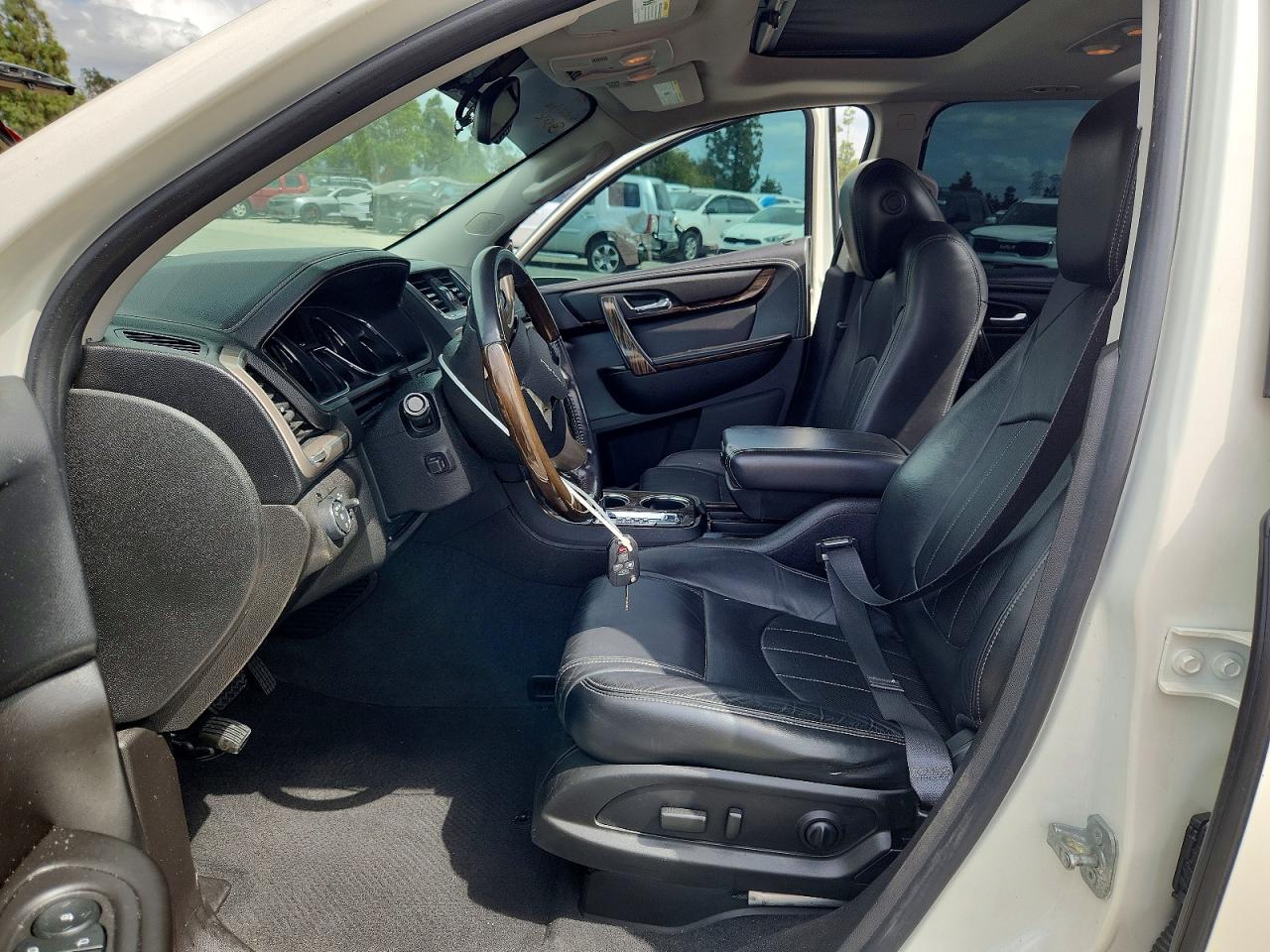 2013 GMC ACADIA DEN