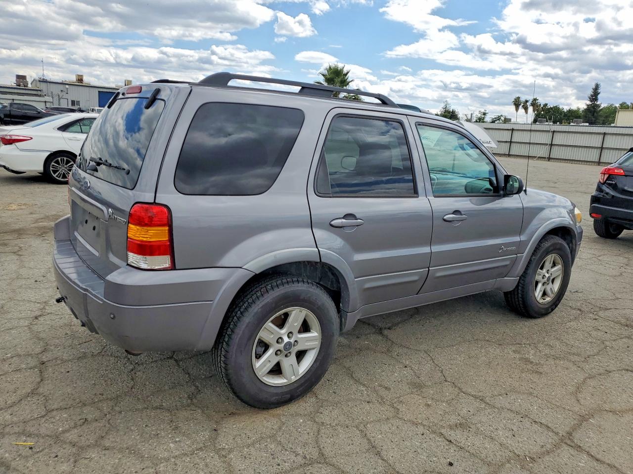 2007 FORD ESCAPE