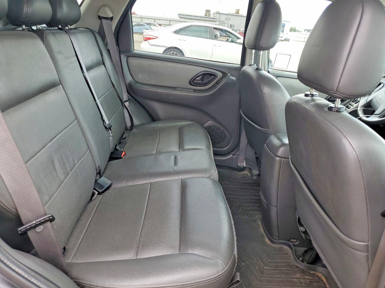 2007 FORD ESCAPE