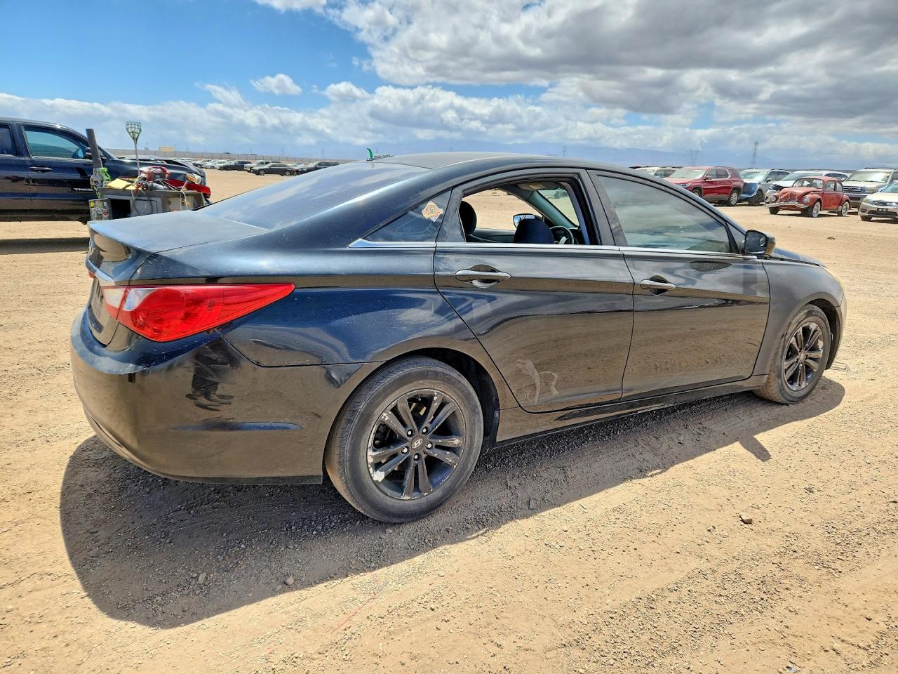 2013 HYUNDAI SONATA
