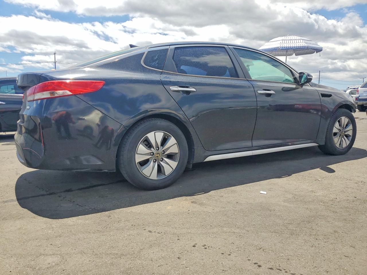 2017 KIA OPTIMA