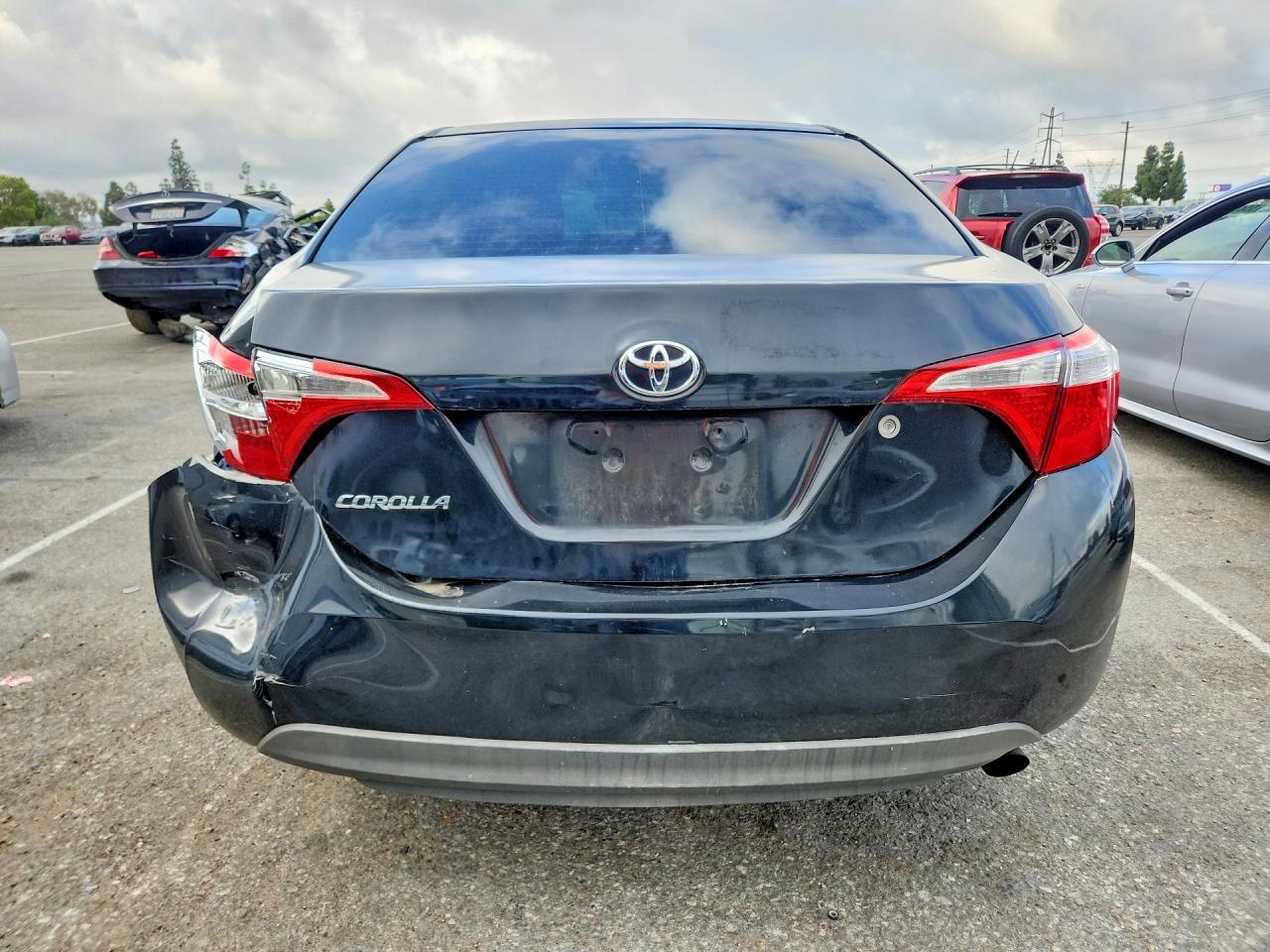 2016 TOYOTA COROLLA