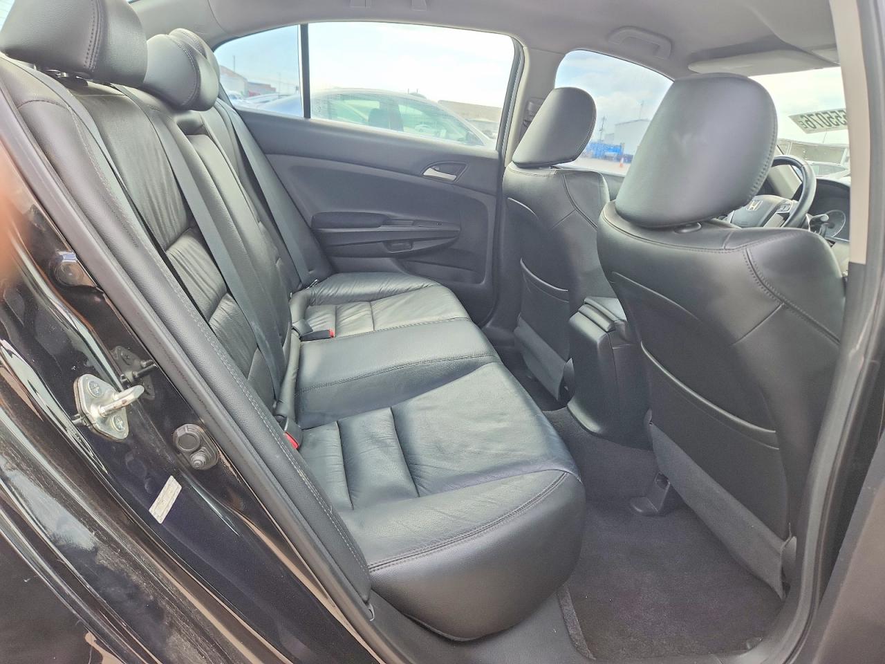 2011 HONDA ACCORD