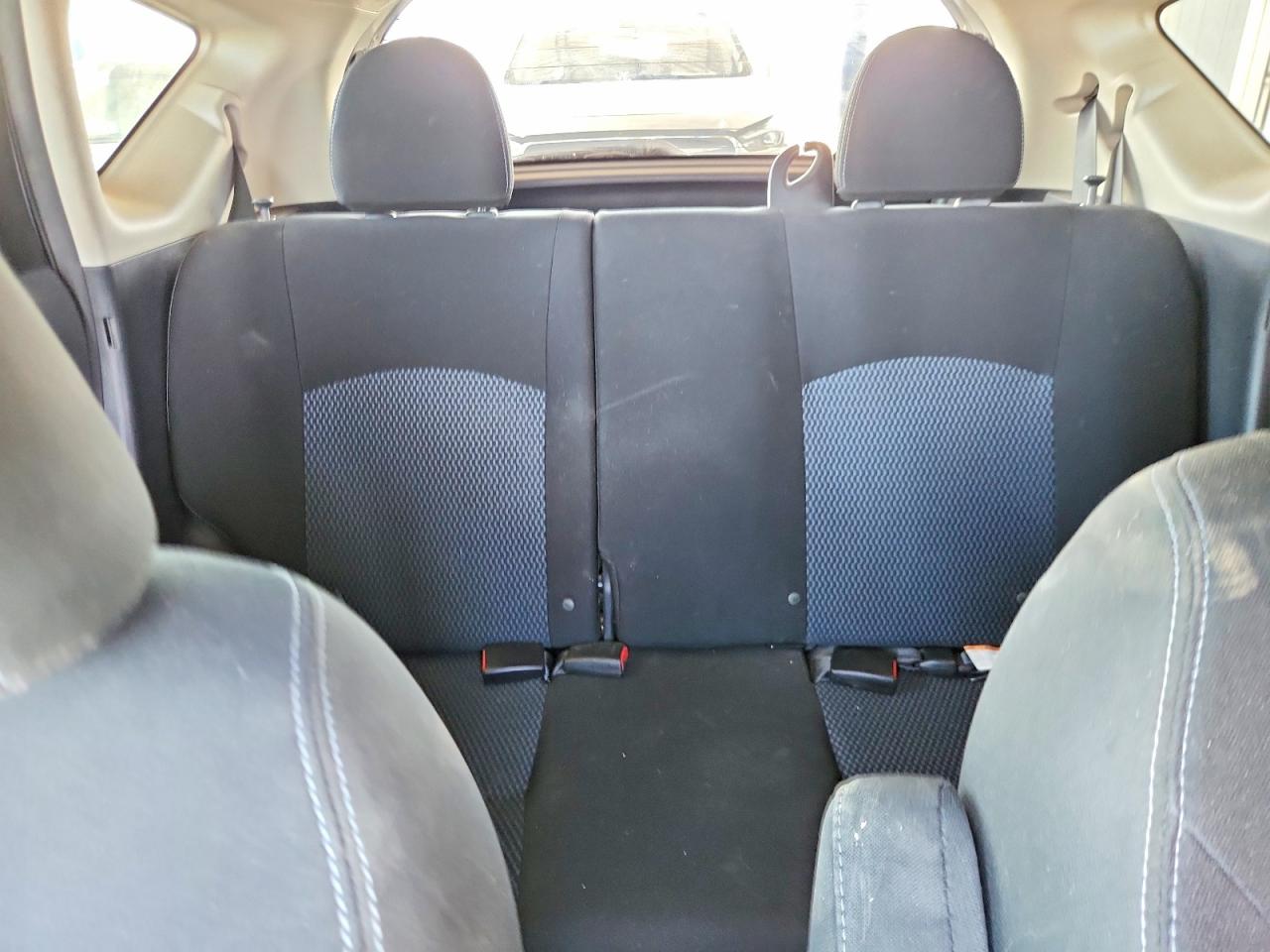2016 NISSAN VERSA