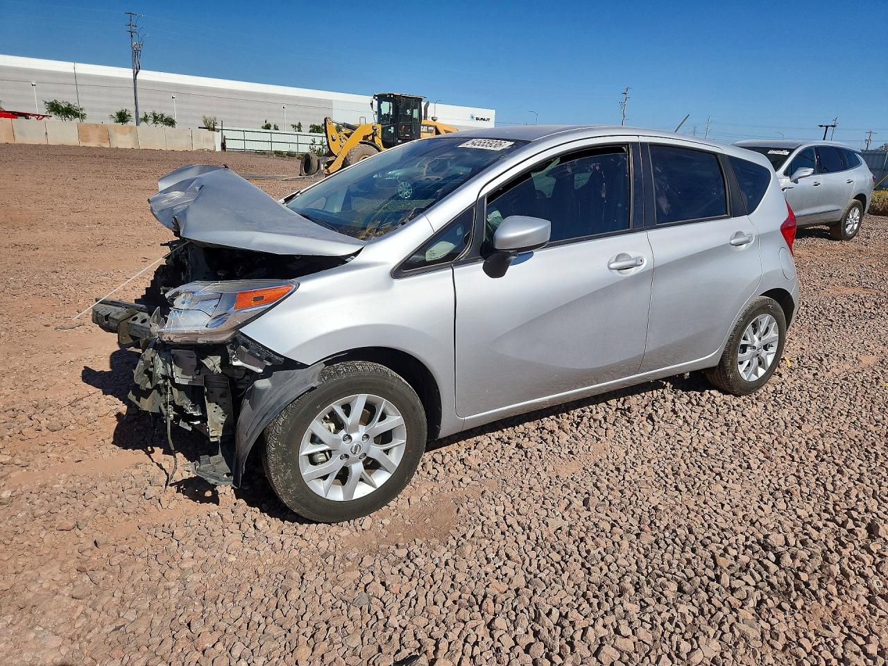 2016 NISSAN VERSA