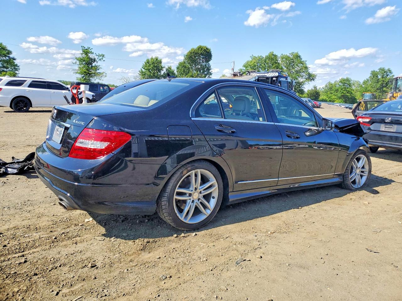 2012 MERCEDES-BENZ C-CLASS