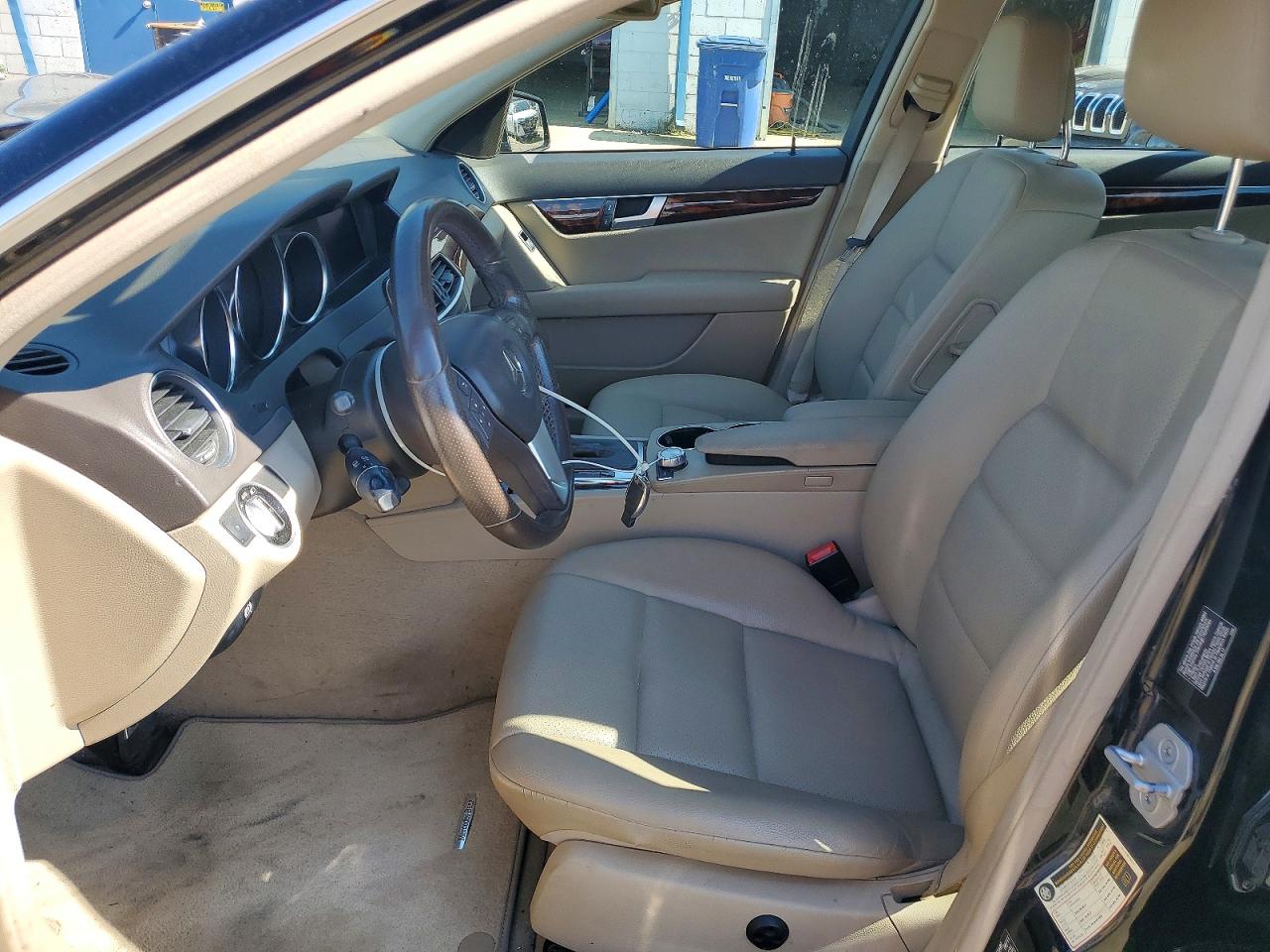 2012 MERCEDES-BENZ C-CLASS