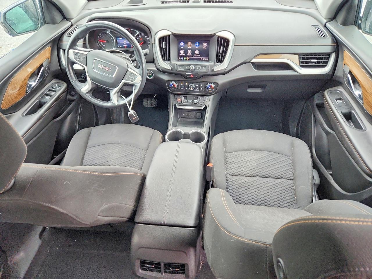 2020 GMC TERRAIN