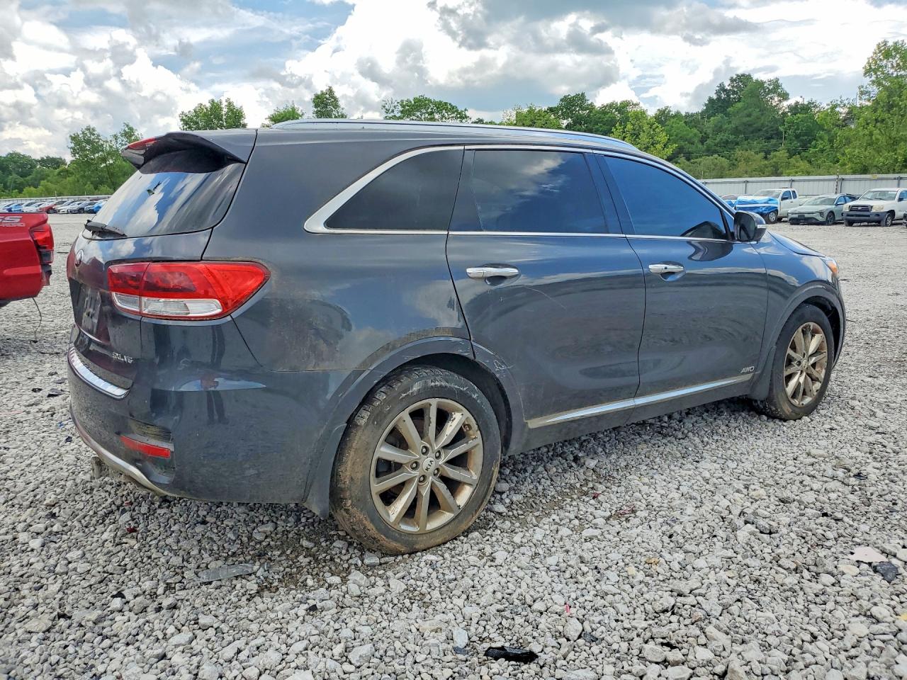 2016 KIA SORENTO