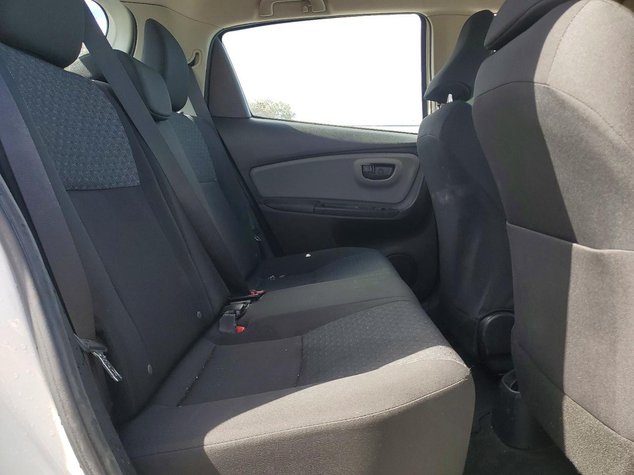 2017 TOYOTA YARIS