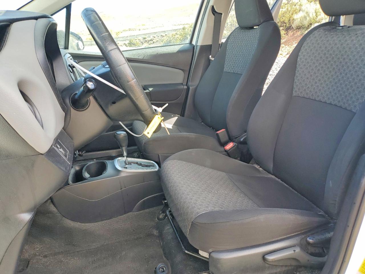 2017 TOYOTA YARIS