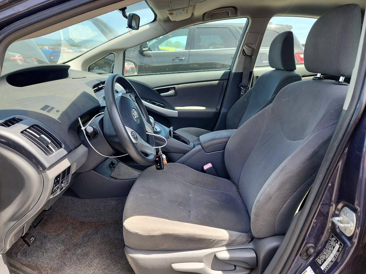 2011 TOYOTA PRIUS