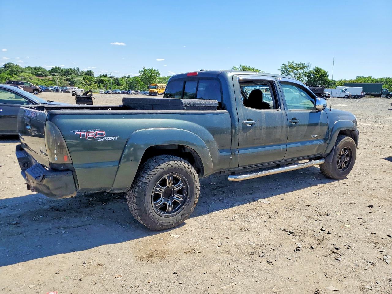 2009 TOYOTA TACOMA