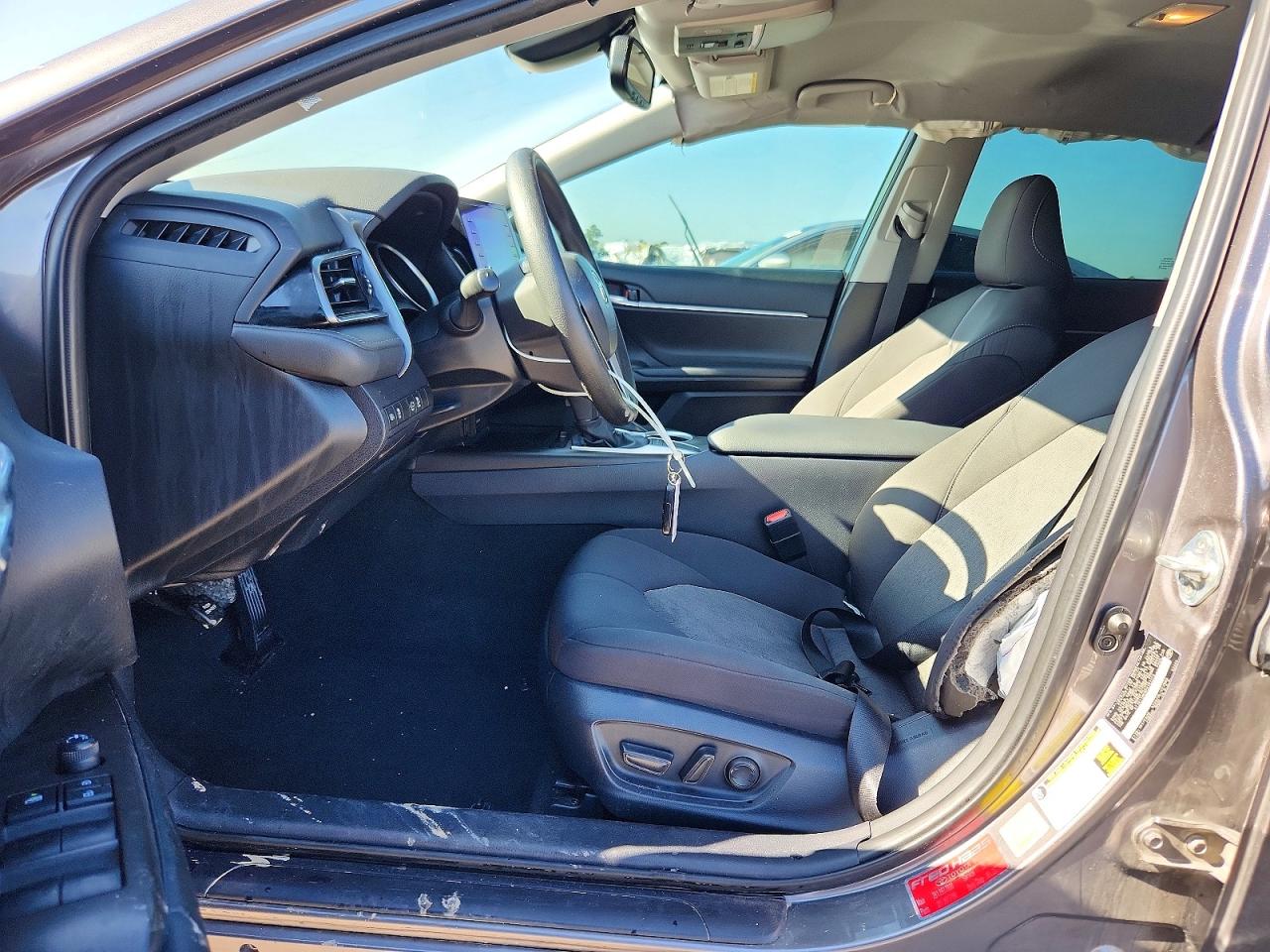 2023 TOYOTA CAMRY