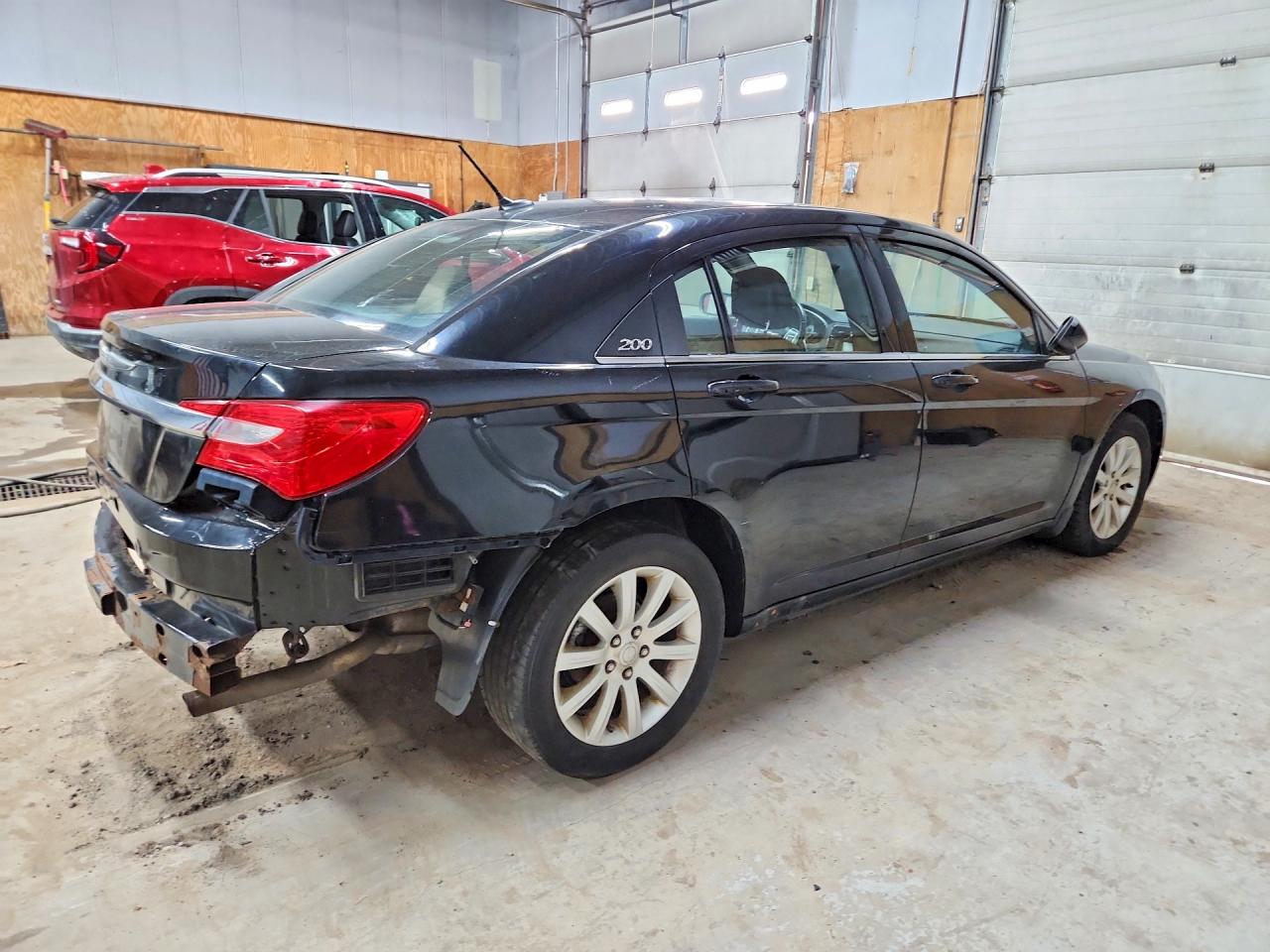 2011 CHRYSLER 200