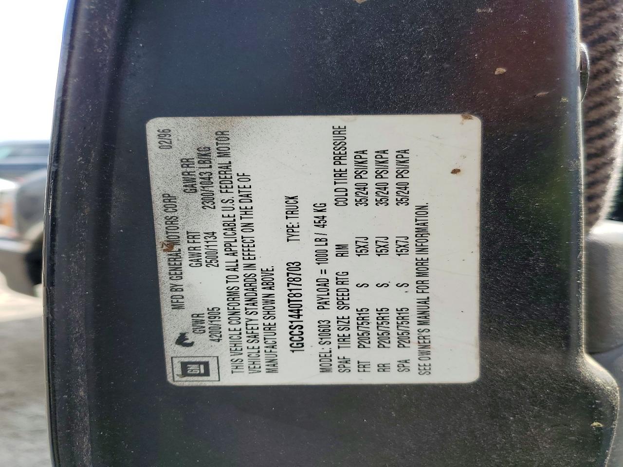 1996 CHEVROLET S10