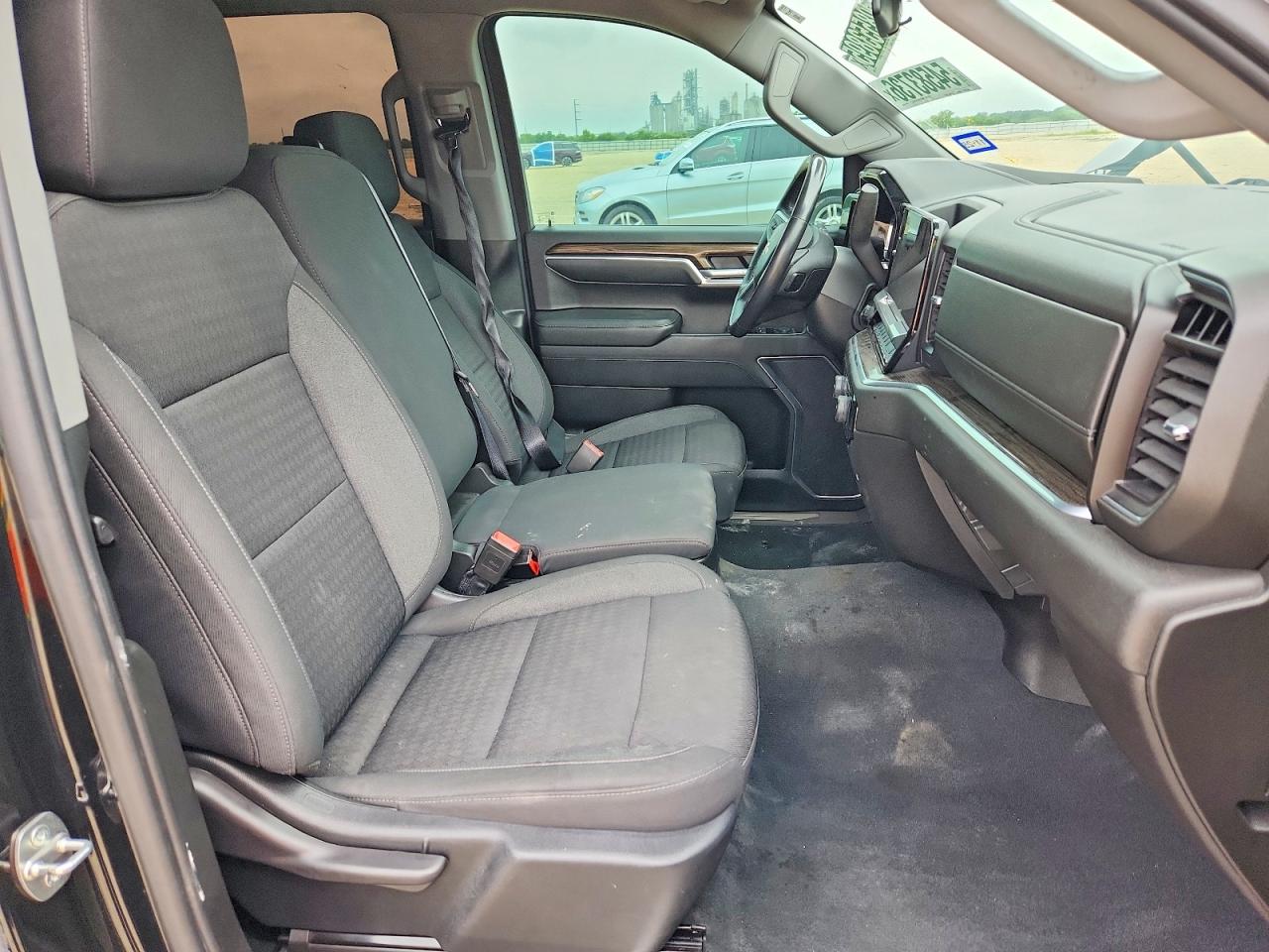 2022 CHEVROLET SILVERADO
