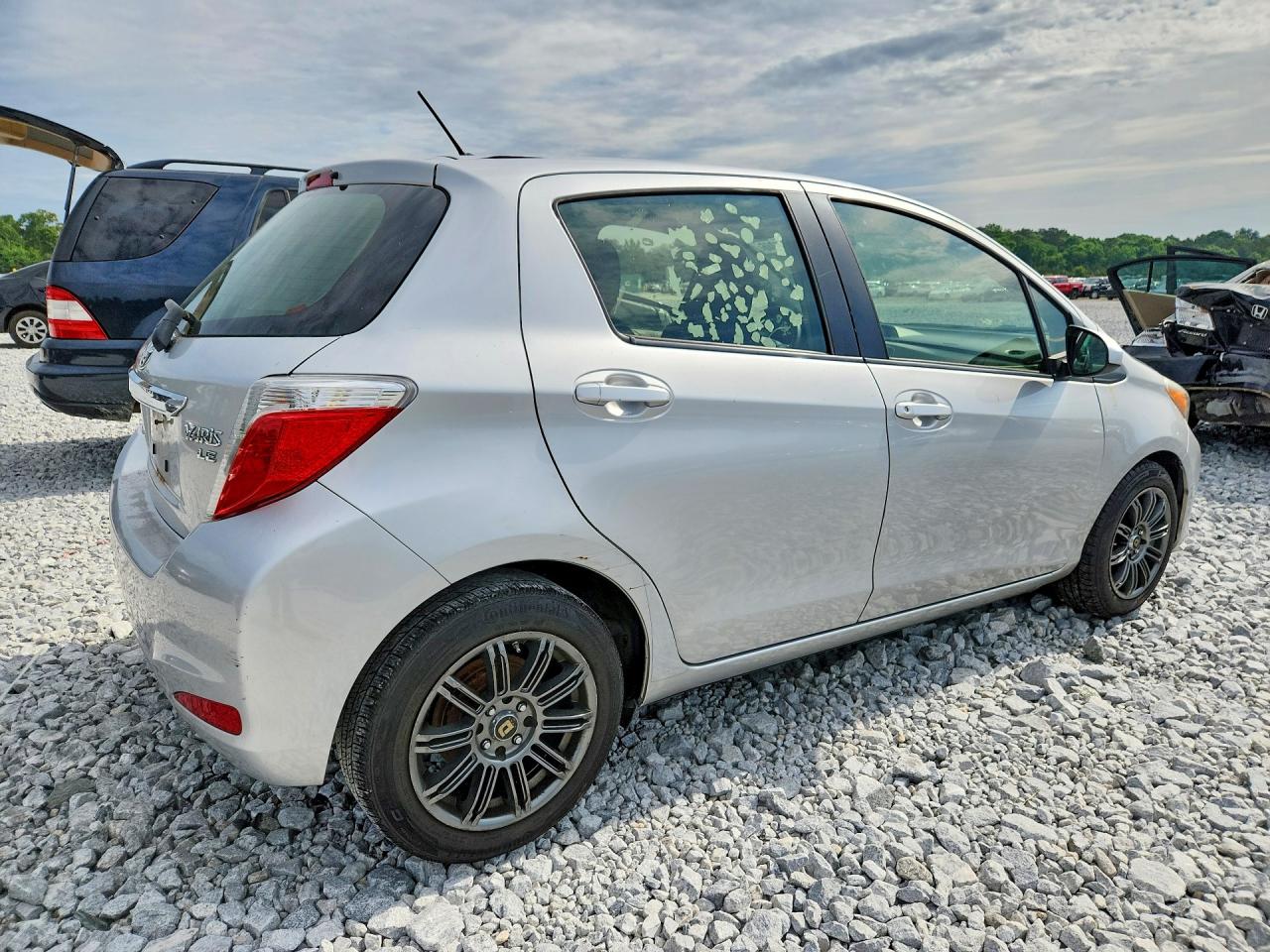 2013 TOYOTA YARIS