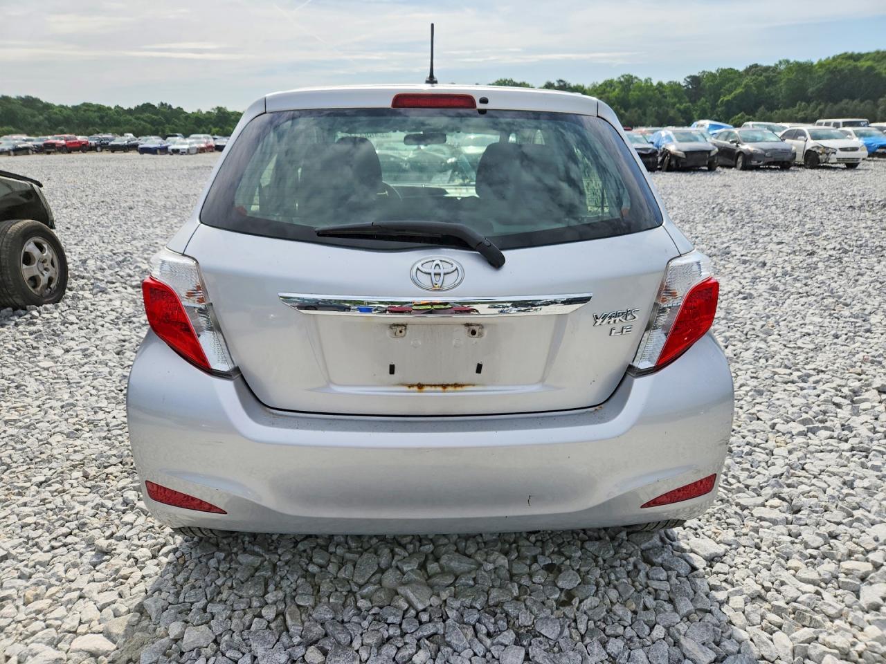 2013 TOYOTA YARIS