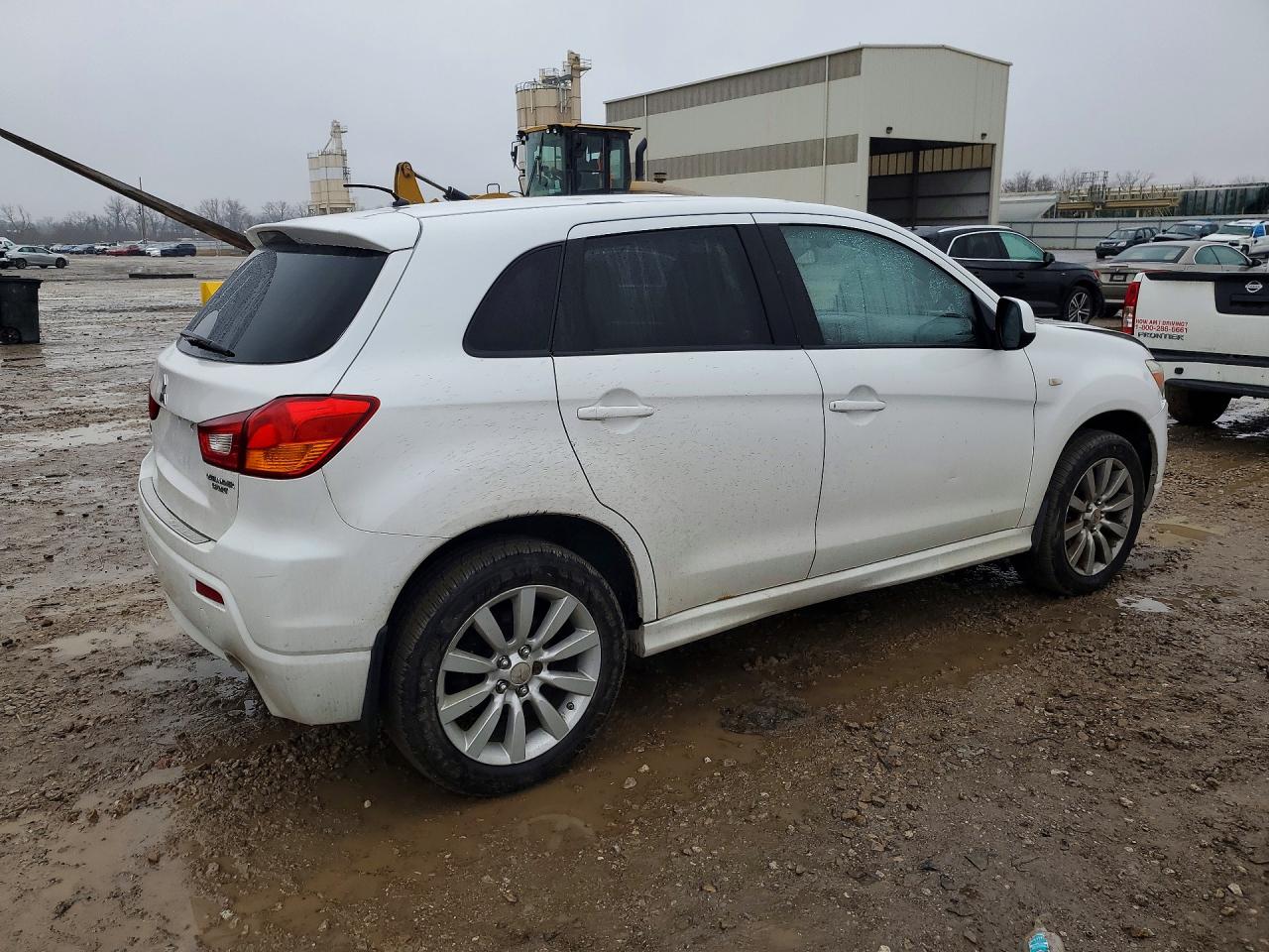 2011 MITSUBISHI OUTLANDER