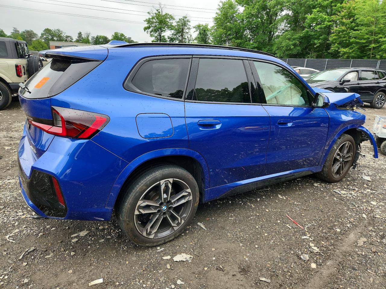 2024 BMW X1